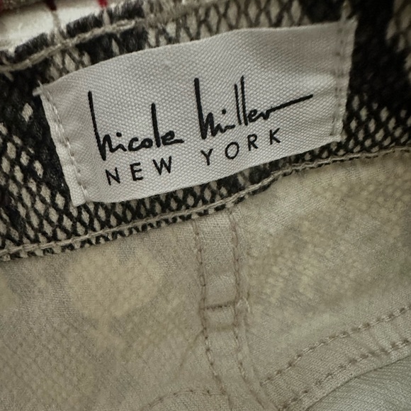 NICOLE MILLER: Soho High-Rise Skinny Jeans in Snake Print 🐍 - Picture 7 of 9